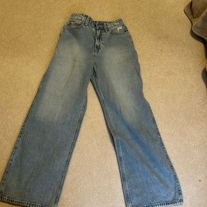 Hollister | High Rise Jeans | Baggy Wide Leg | 26 W